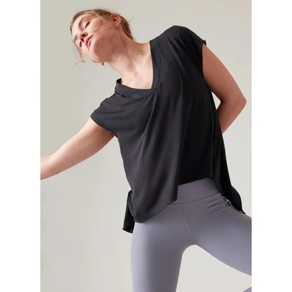 Athleta breezy crossback tee black NWT Size XL - Picture 2 of 8